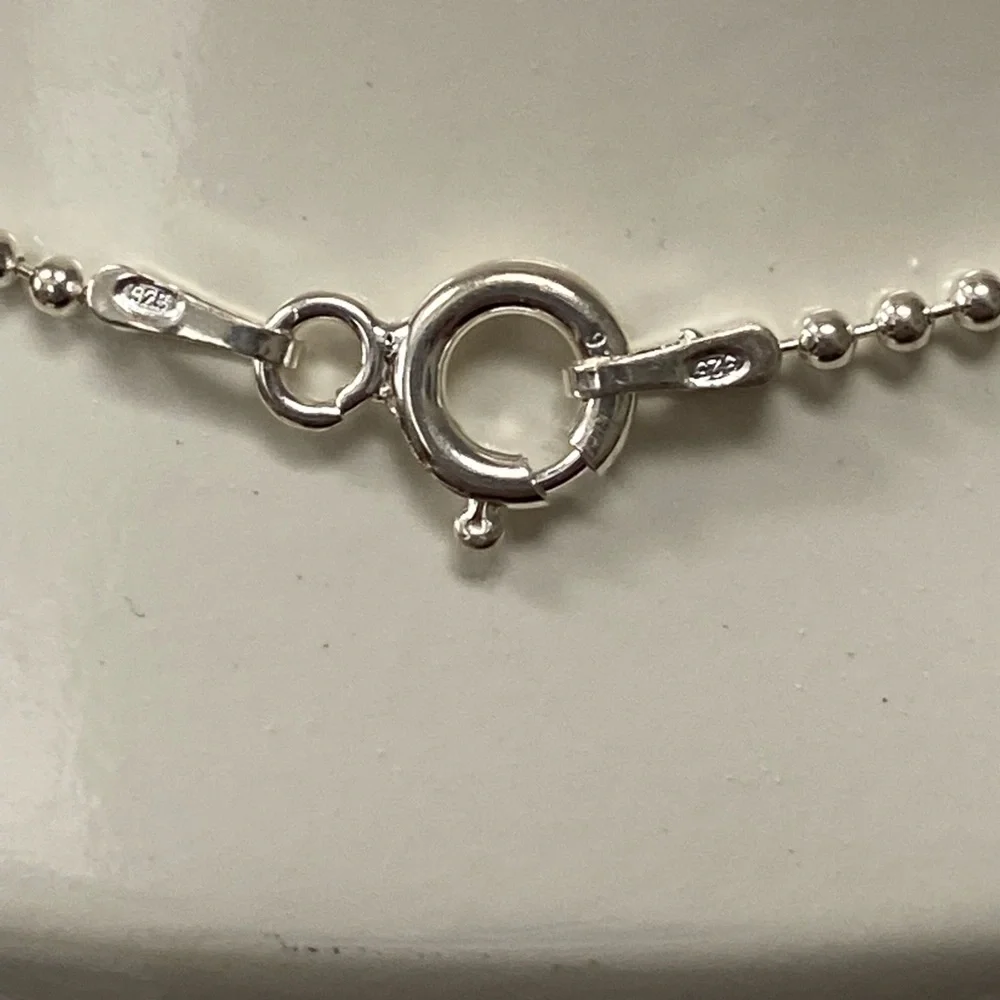 Gorgeous emerald cut CZ diamond sterling set necklace - Picture 9 of 10